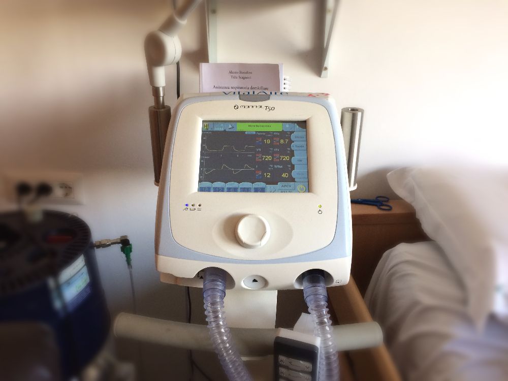 Il gran cuore dei Napoletani: Margaret dona il suo respiratore artificiale a un ospedale della Lombardia: “ Li ne hanno più bisogno”