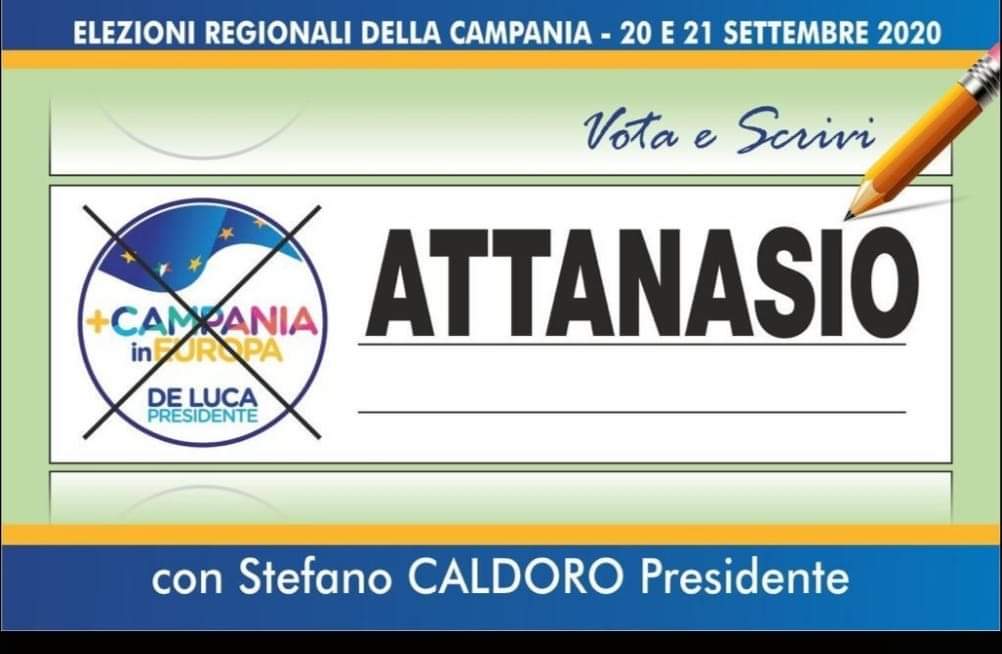 Candidato con De Luca, ma sul santino c’è scritto “Con Caldoro Presidente”: la gaffe dell’aspirante consigliere regionale