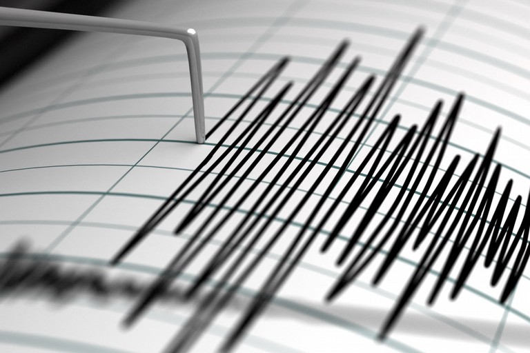 Paura a Napoli, avvertita scossa di terremoto