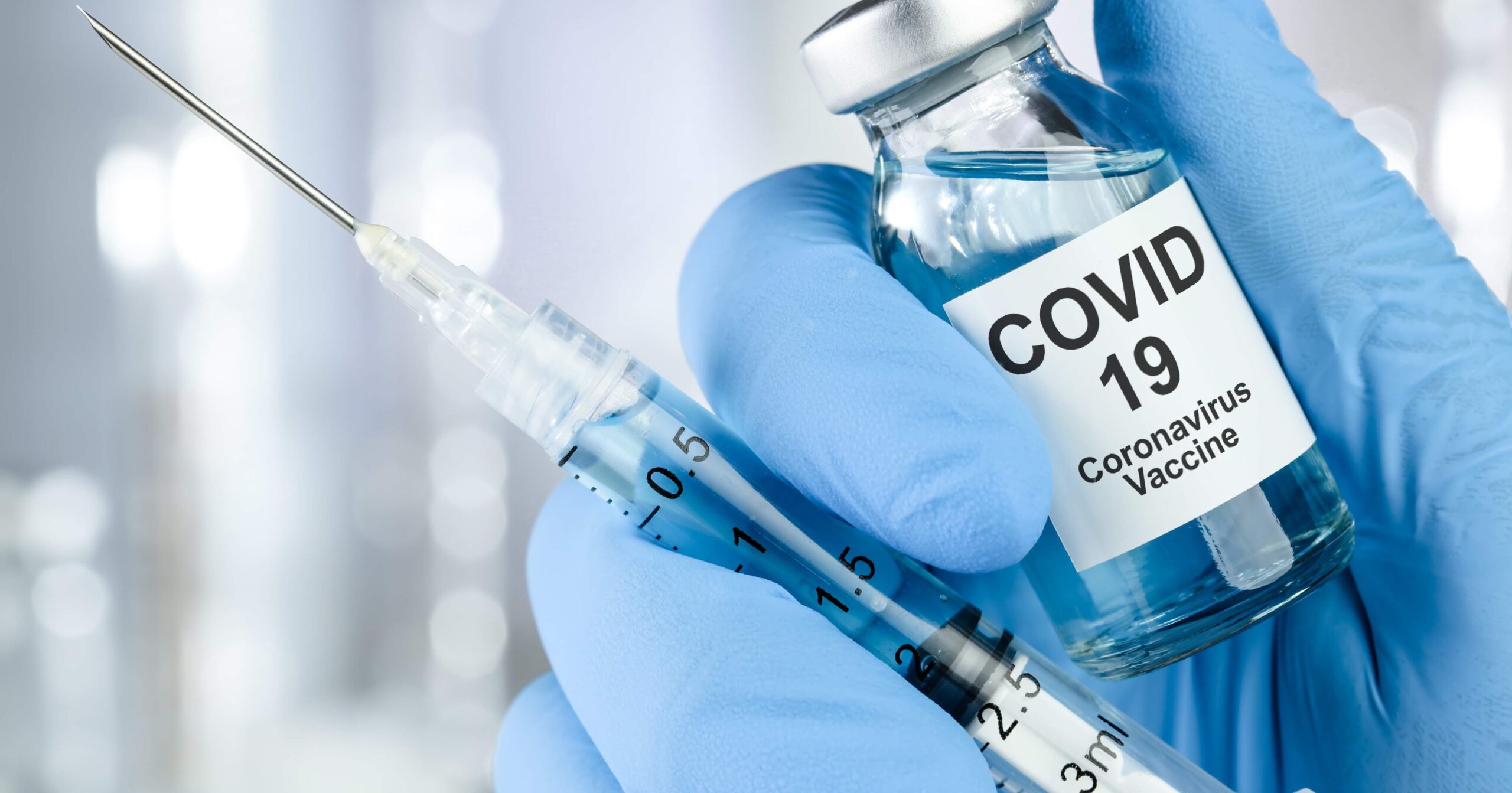 Pronti 500mila vaccini: allo Spallanzani si “sperimenta” lo Sputnik. Medici, farmacie e pediatri impegnati nella somministrazione