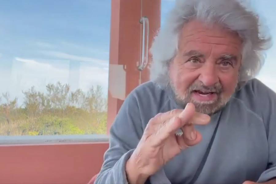 Caso Grillo, anche la moglie del comico difende il figlio: “E’ tutto filmato, lei lo voleva”