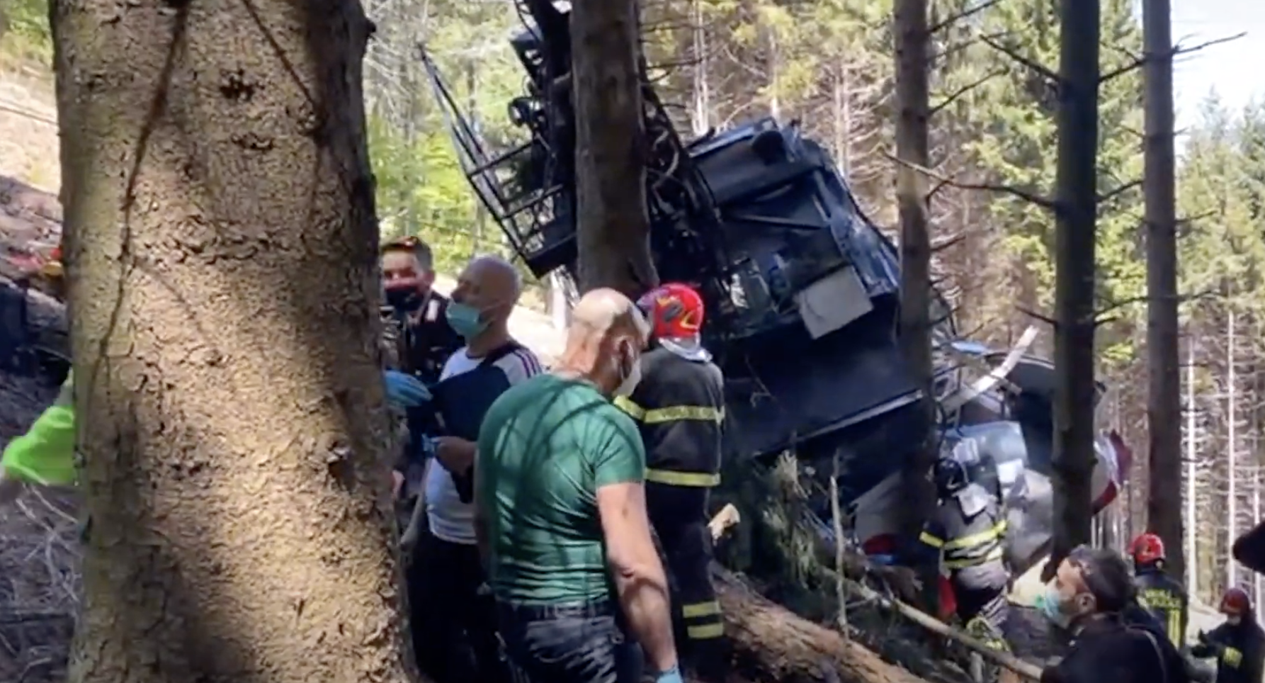 Precipita la funivia Stresa-Mottarone, Salgono a 13 le vittime: il Video della tragedia