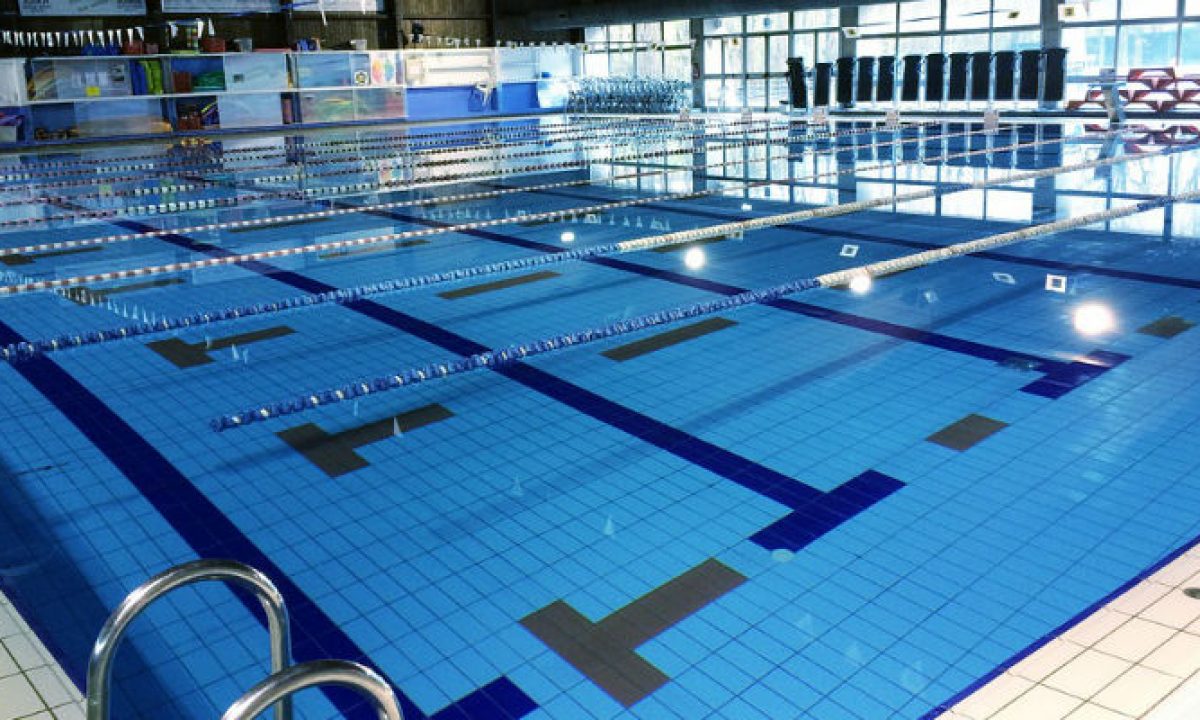 “Aiuto, non respira”, piccola di 2 anni perde la vita in piscina