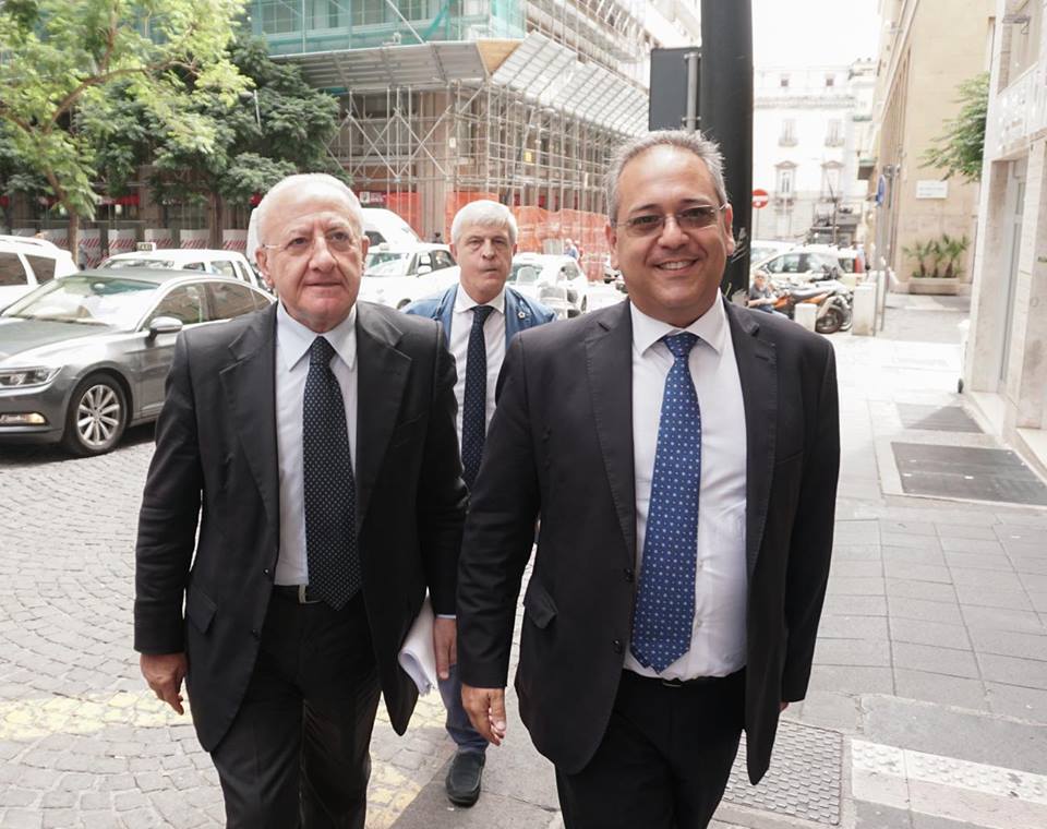 Amministrative, David Lebro chiamato a “sopprimere” La Città per riempire Napoli Libera di De Luca