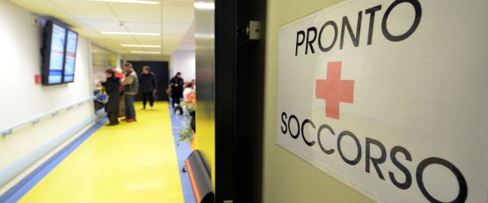 “Fate troppo baccano”, branco di ragazzi pesta una donna di 55 anni