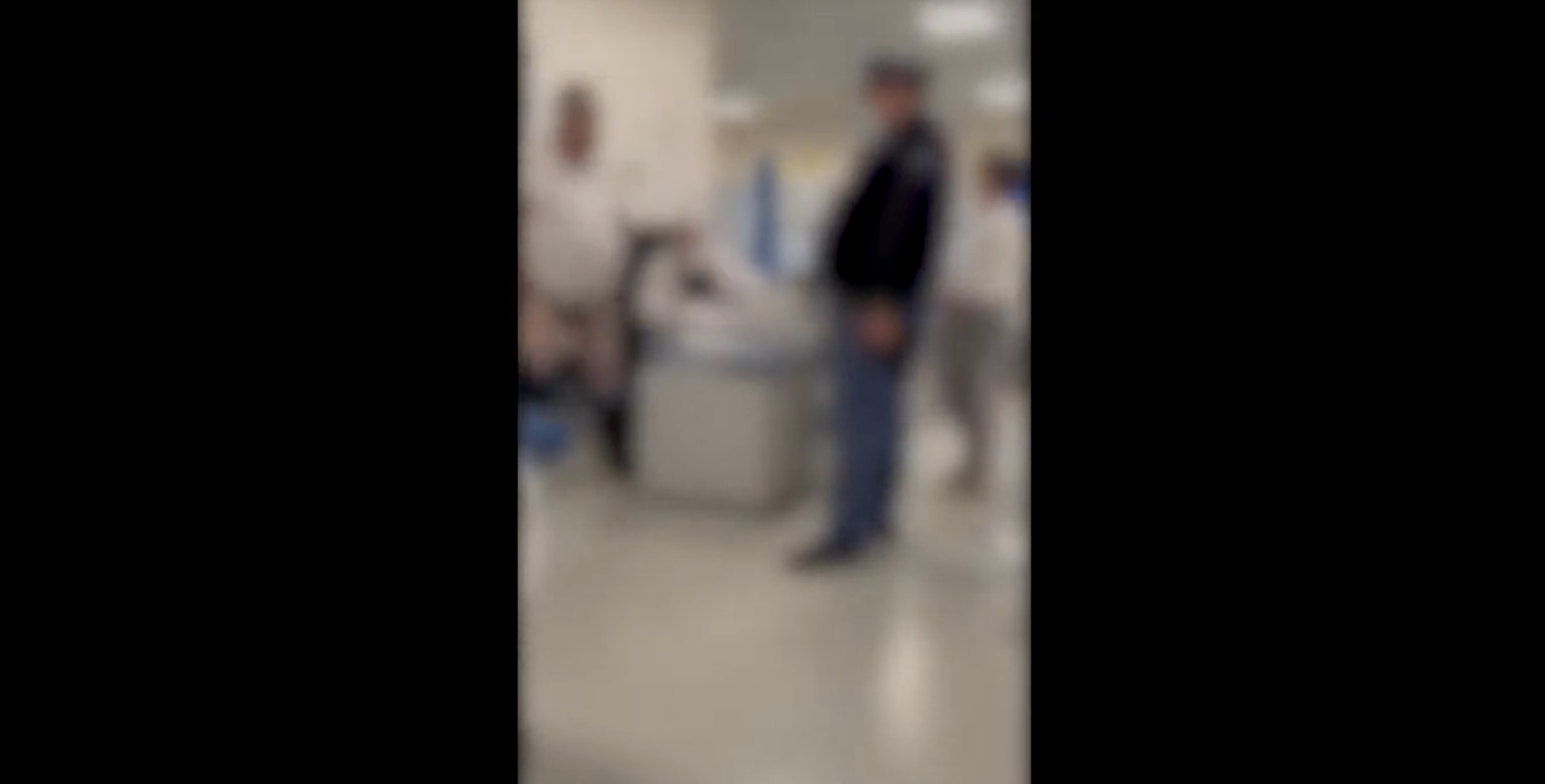 Paura all’Ospedale del Mare: schiaffi tra medico e paziente. Il Video