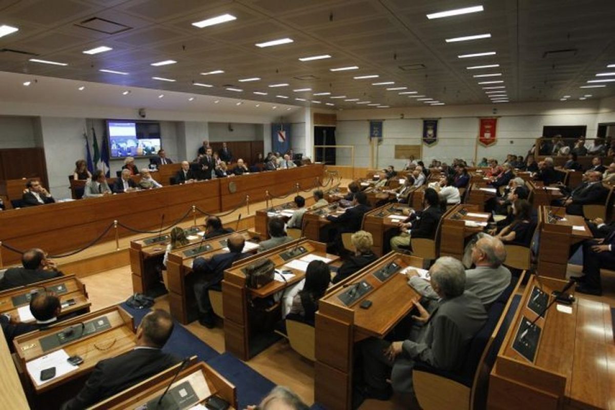 Terremoto in Consiglio regionale: in 4 a processo per schede elettorali false. I nomi