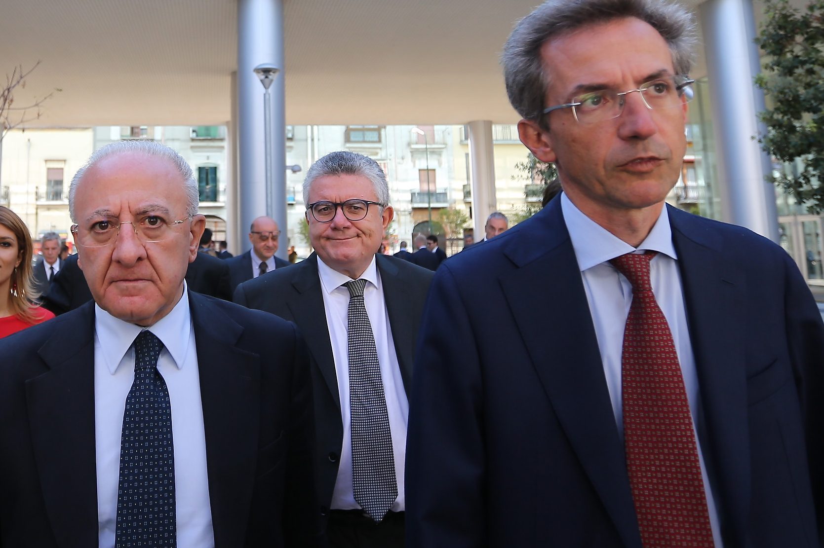 Il “grande gelo” tra De Luca e Manfredi: sindaco e governatore freddi e distanti al convegno sull’acqua