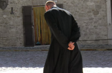 Denunciato finto prete a Ottaviano