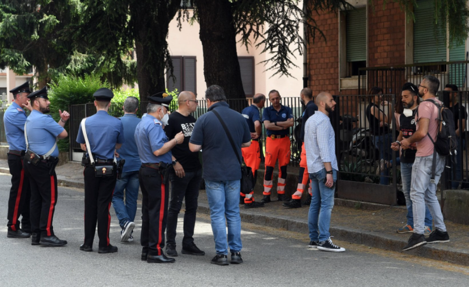 Trovata morta e a pezzi nella vasca da bagno