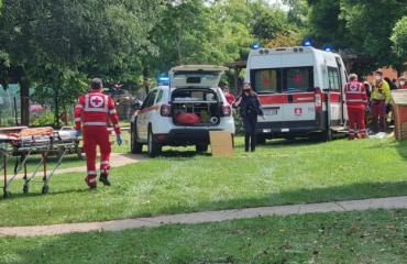 Ustionati sei bambini durante le prove della recita