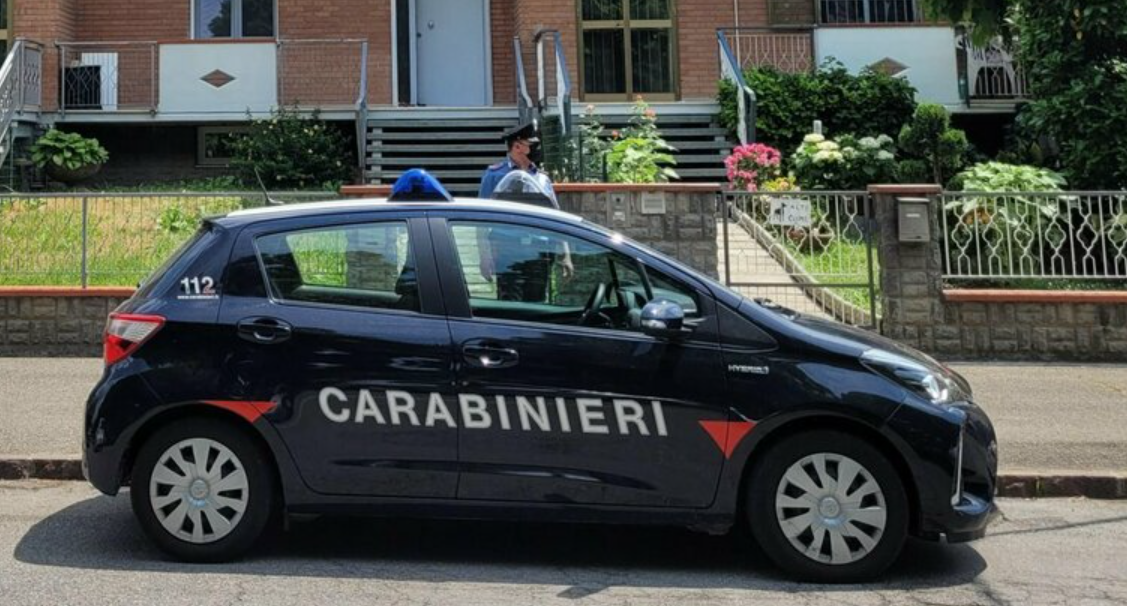 Bimbo grave a Modena