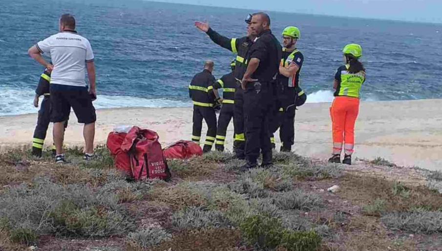 Salva due bambini e perde la vita in mare
