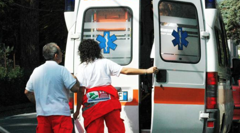 Uccide il figlio della sua badante