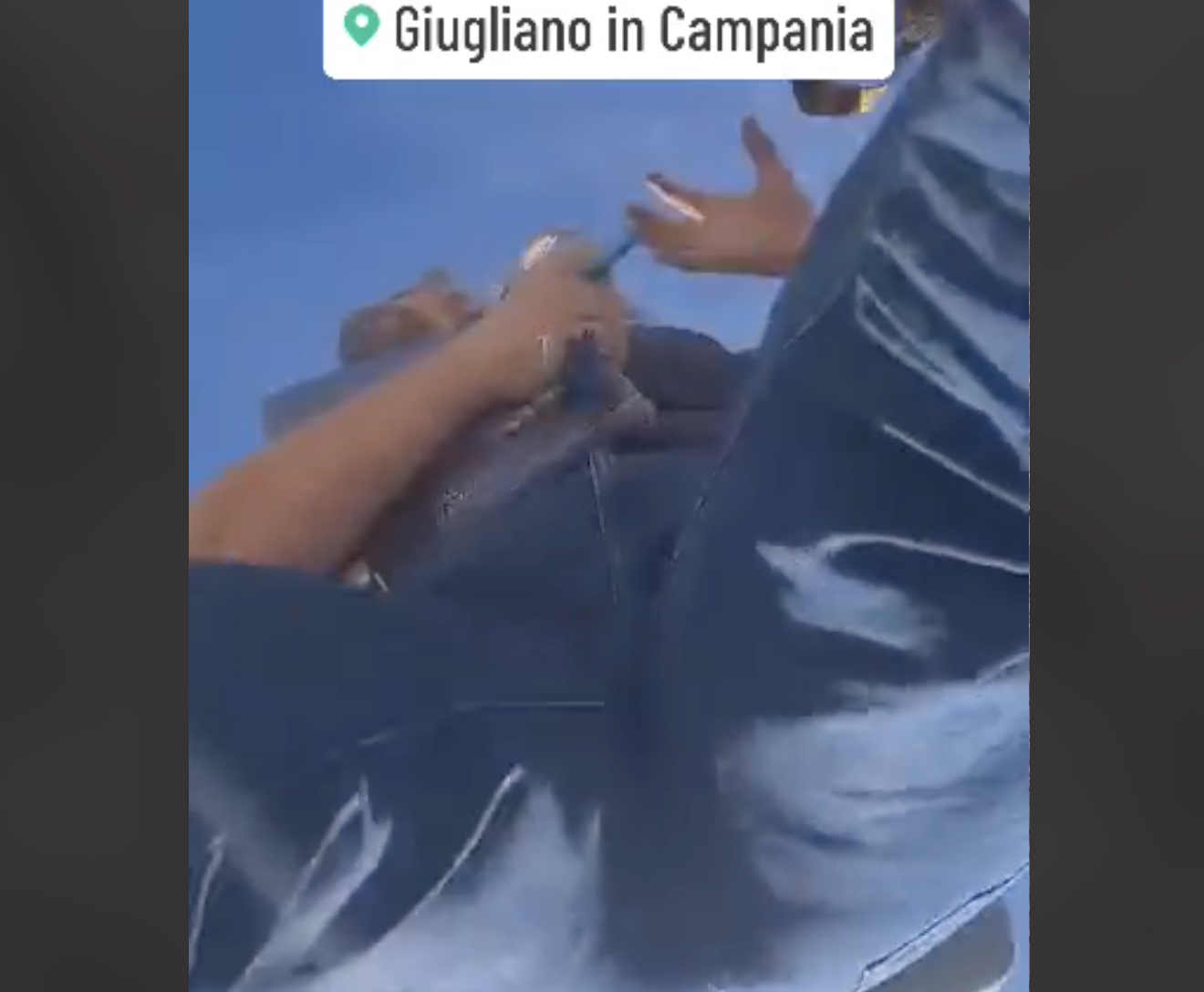 Figlia della pazienta tira per il collo e sequestra dottoressa della madre