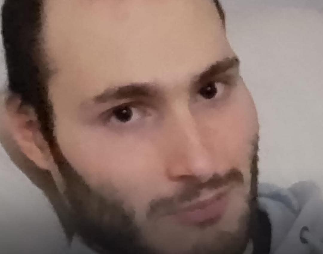 Napoli, Daniele Rinaldis scompare nel nulla: l’appello della famiglia per ritrovarlo