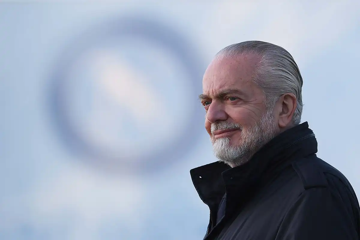 L’affondo di De Laurentiis: “Lo stadio Maradona è un semicesso”