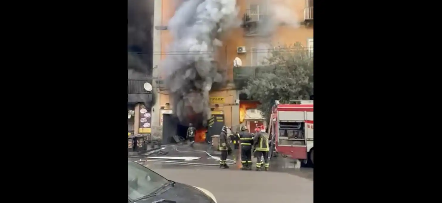 incendio secondigliano