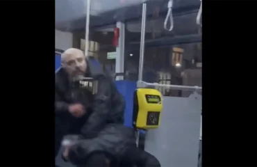 L'uomo armato sul bus al Vomero che ha aggredito la giovane avvocato