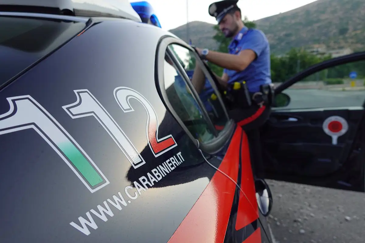Festa patronale con ombre a Frattamaggiore: dalle denunce ai blitz dei Carabinieri